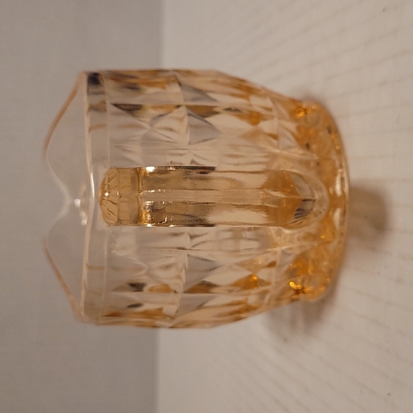 Beautiful Vintage Pink Depression Glass Creamer - Picture 4 of 11